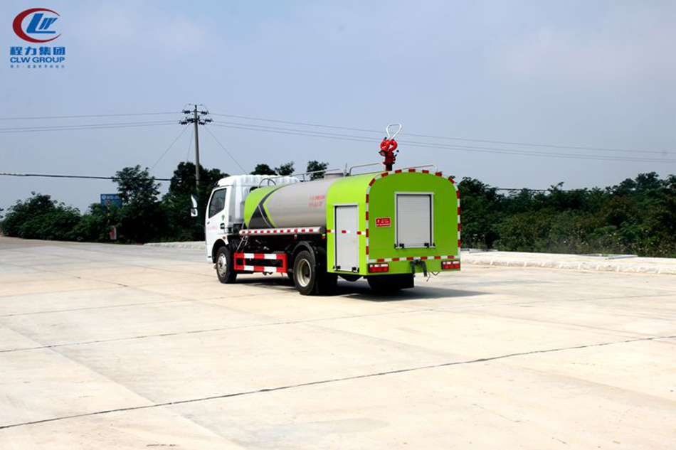 6方消防灑水車(chē)