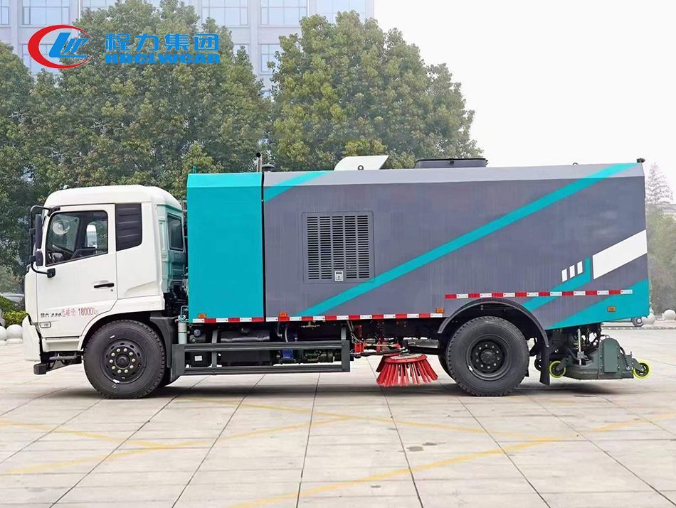 東風(fēng)天錦干濕兩用吸塵車(chē)