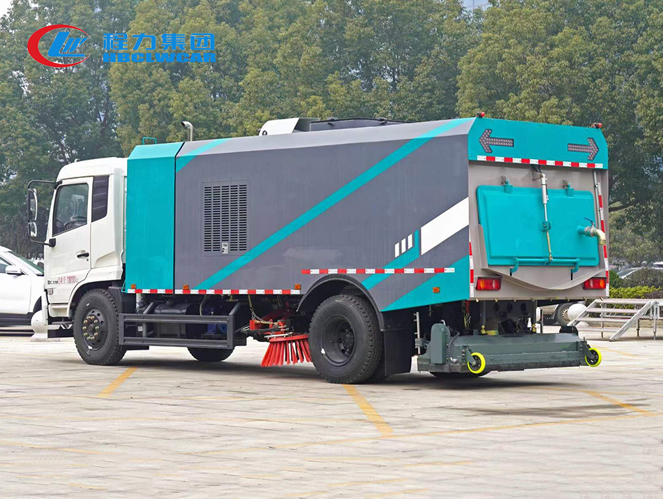 東風(fēng)天錦干濕兩用吸塵車(chē)