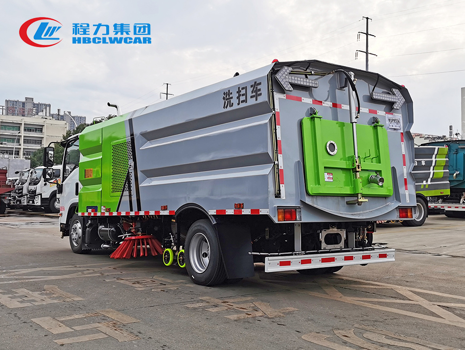 五十鈴洗掃車(chē)