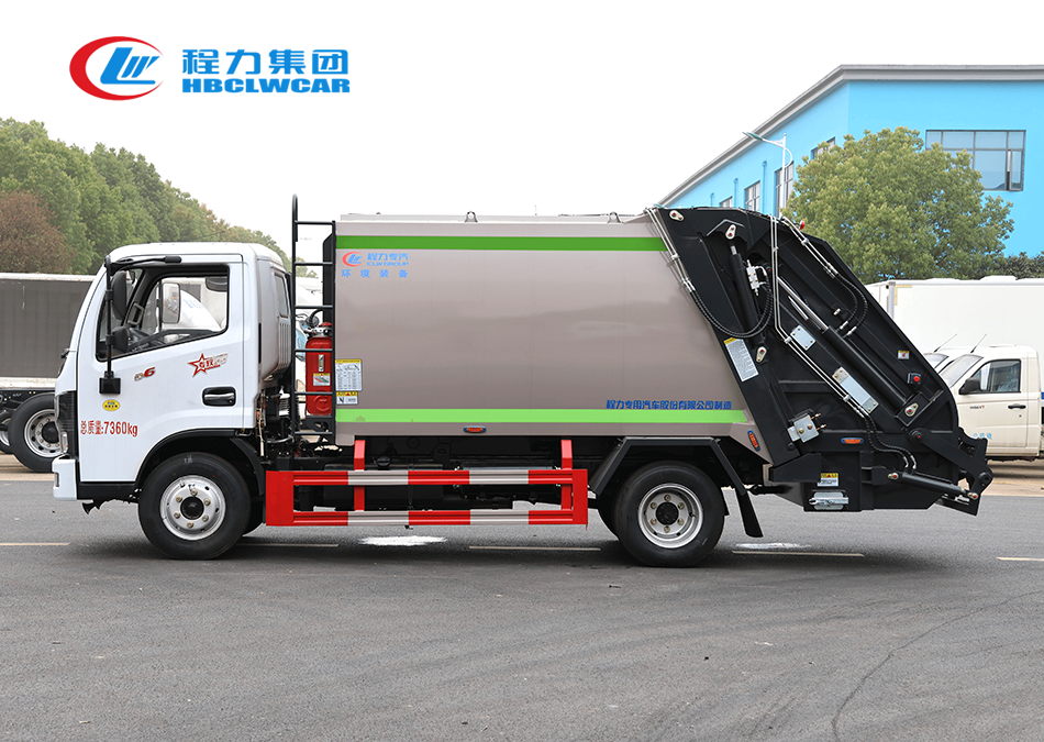 東風小多利卡6方壓縮垃圾車